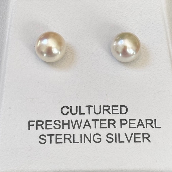 Cultured Freshwater Pearl Sterling Silver Earrings - Picture 1 of 2